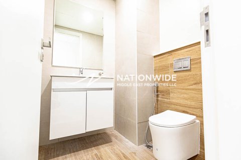 Apartment de 2 dormitorios en Abu Dhabi, UAE No. 99167 14