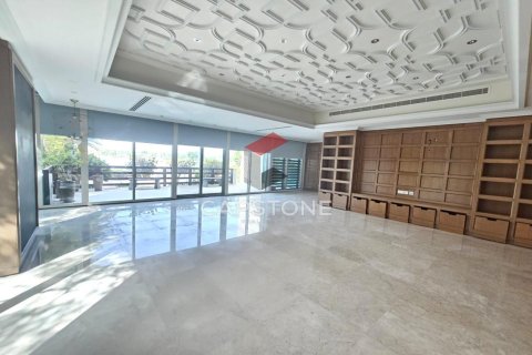 5 bedrooms Villa in Al Maqtaa, UAE No. 83176 11