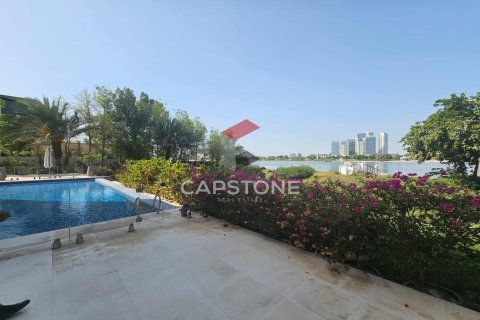 5 bedrooms Villa in Al Maqtaa, UAE No. 83176 4