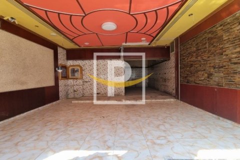 Shop de 79.8m² en Dubai, UAE No. 5371 8