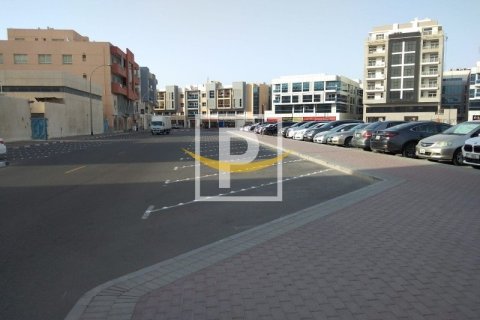 Shop de 110m² en Dubai, UAE No. 5370 3