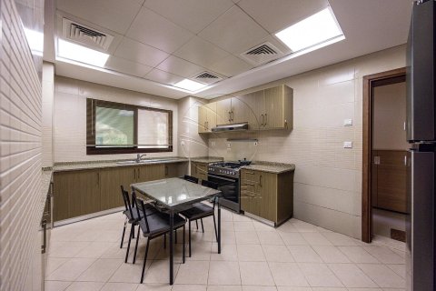 3 bedrooms Townhouse in Al Salam Street, UAE No. 91180 17