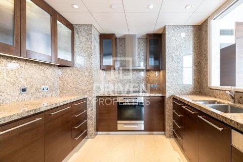 Apartment de 3 dormitorios en Downtown Dubai (Downtown Burj Dubai), UAE No. 84895 9
