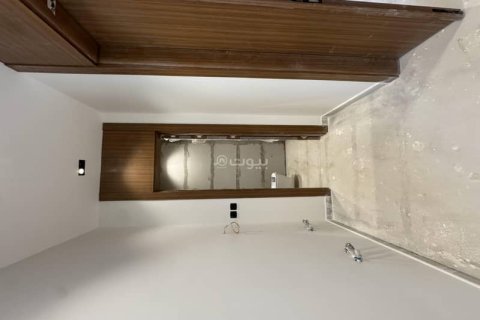 4 bedrooms Villa in Riyadh, Saudi Arabia No. 69182 9