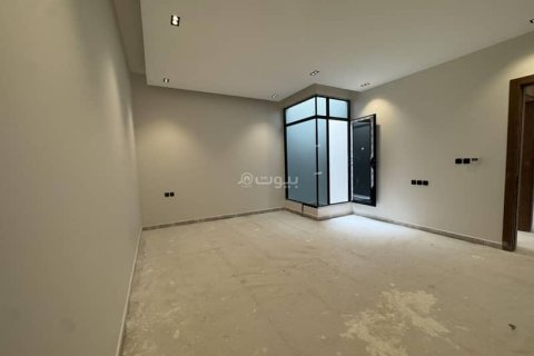 4 bedrooms Villa in Riyadh, Saudi Arabia No. 69182 18