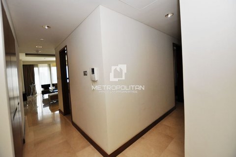 Apartment de 3 dormitorios en The Address Dubai Mall, UAE No. 78208 5