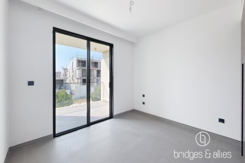 Villa de 4 dormitorios en Dubai, UAE No. 103593 15
