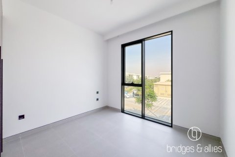 Villa de 4 dormitorios en Dubai, UAE No. 103593 19