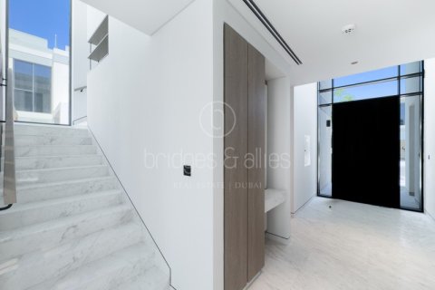 5 bedrooms Villa in Dubai, UAE No. 103594 7