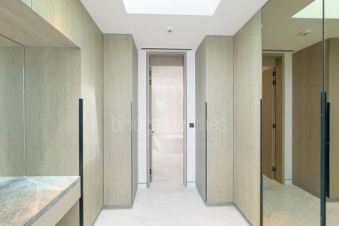 5 bedrooms Villa in Dubai, UAE No. 103594 11