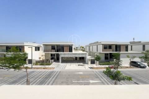 5 bedrooms Villa in Dubai, UAE No. 103594 20