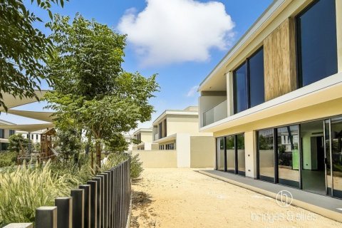Villa de 4 dormitorios en Dubai, UAE No. 103592 12