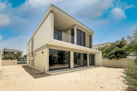 Villa de 4 dormitorios en Dubai, UAE No. 103592 13