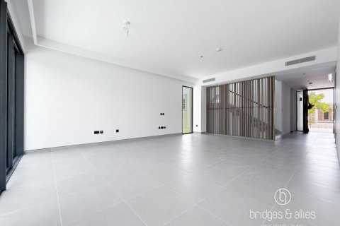Villa de 4 dormitorios en Dubai, UAE No. 103592 14
