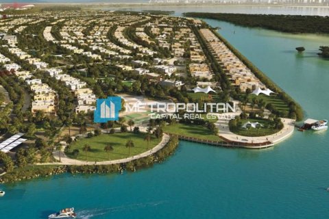 Land de 734.4m² en  Yas Island, UAE No. 91632 1