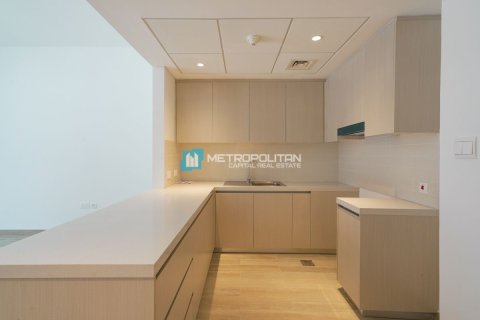 Apartment de 2 dormitorios en  Yas Island, UAE No. 91633 12