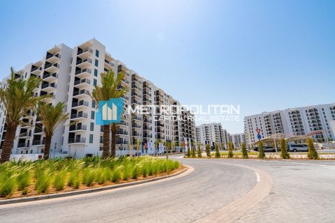 Apartment de 2 dormitorios en  Yas Island, UAE No. 91633 1