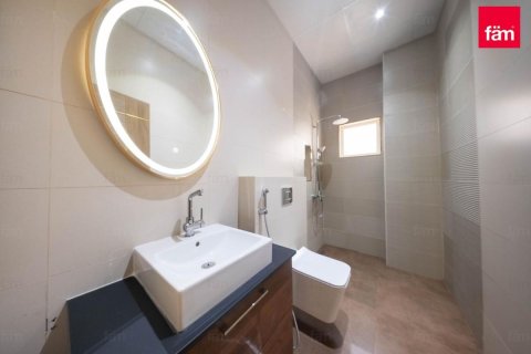 Villa de 6 dormitorios en Dubai, UAE No. 102468 29