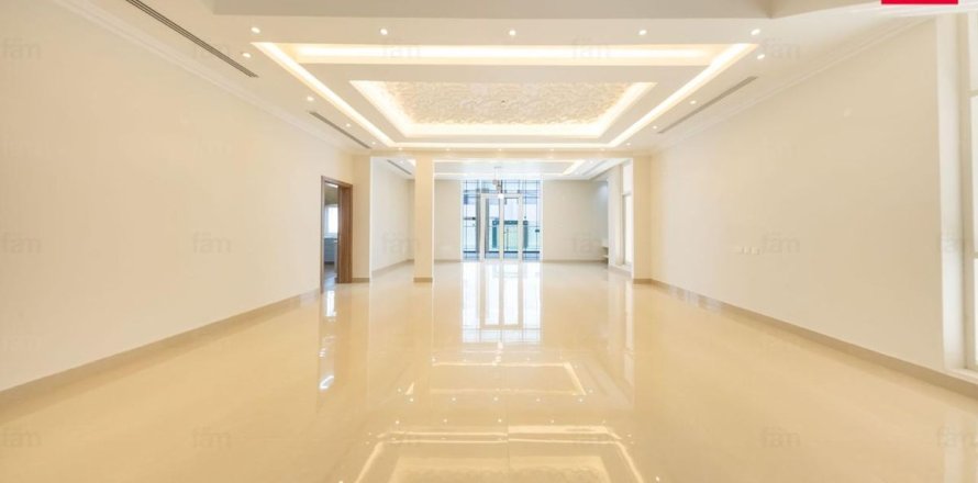 Villa de 6 dormitorios en Dubai, UAE No. 102468