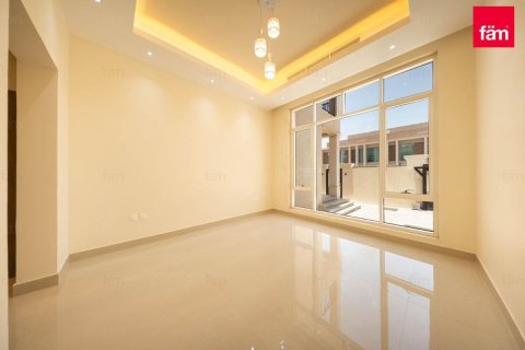 Villa de 6 dormitorios en Dubai, UAE No. 102468 7