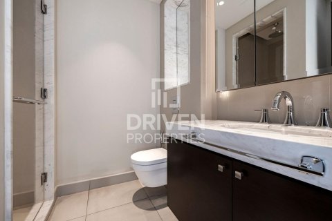 Apartment de 2 dormitorios en The Address Residence Fountain Views, UAE No. 85290 10