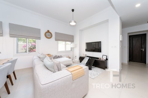 Townhouse de 3 dormitorios en Casa Dora, UAE No. 74092 8