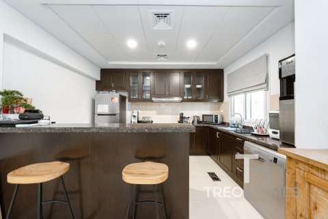Townhouse de 3 dormitorios en Casa Dora, UAE No. 74092 13