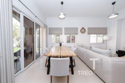 Townhouse de 3 dormitorios en Casa Dora, UAE No. 74092 9