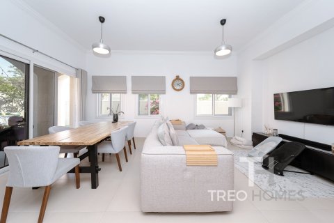Townhouse de 3 dormitorios en Casa Dora, UAE No. 74092 3