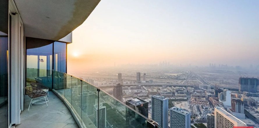 Penthouse de 4 dormitorios en Dubai, UAE No. 80743