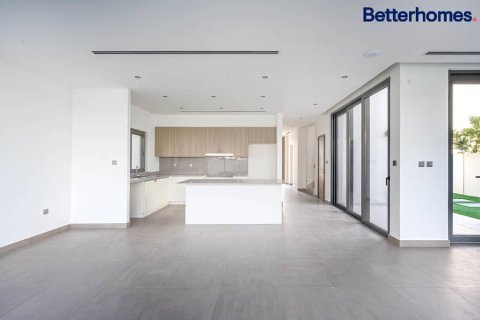 4 bedrooms Villa in Dubai Hills Estate, UAE No. 22248 2