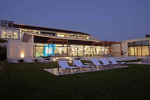 Villa de 5 dormitorios en Nurai Island, UAE No. 104349 3