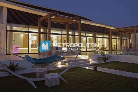 Villa de 5 dormitorios en Nurai Island, UAE No. 104349 4
