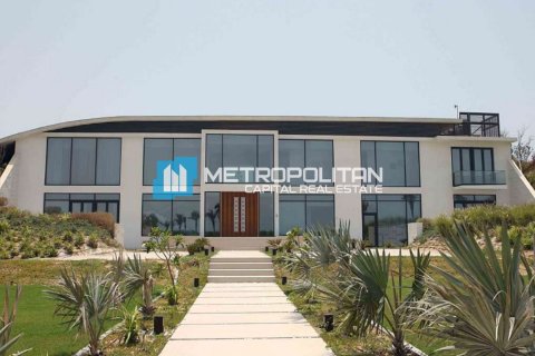 Villa de 5 dormitorios en Nurai Island, UAE No. 104349 1