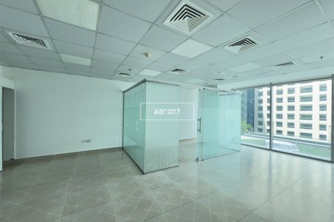 62m² Office in Business Bay, UAE No. 52649 4