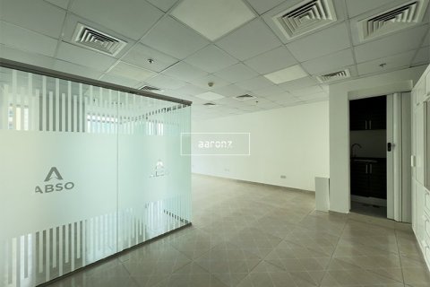 62m² Office in Business Bay, UAE No. 52649 8