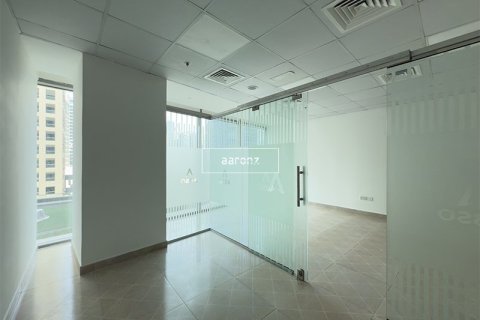 62m² Office in Business Bay, UAE No. 52649 6