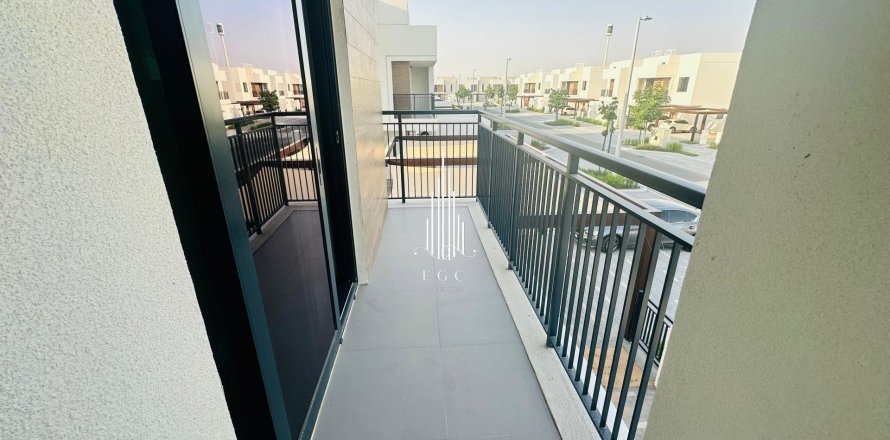 Townhouse de 3 dormitorios en Yas Island, UAE No. 36637
