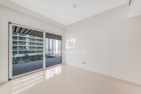2 غرف نوم شقة في EMAAR Beachfront, الإمارات العربية المتحدة رقم 77797 3