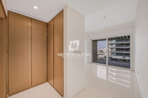2 غرف نوم شقة في EMAAR Beachfront, الإمارات العربية المتحدة رقم 77797 4