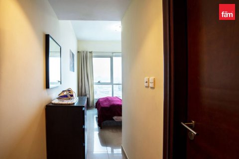 Apartment de 1 dormitorio en Dubai, UAE No. 76099 8