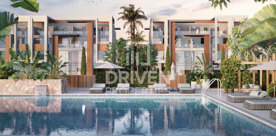 Townhouse de 4 dormitorios en Dubai Investment Park, UAE No. 84529