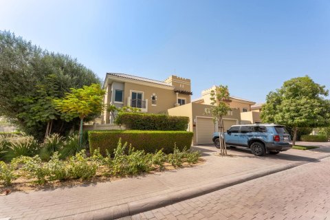 Villa de 5 chambres à Dubai Sports City, UAE No. 101585 22