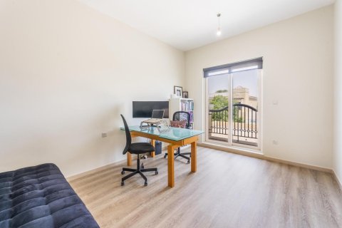 Villa de 5 chambres à Dubai Sports City, UAE No. 101585 16