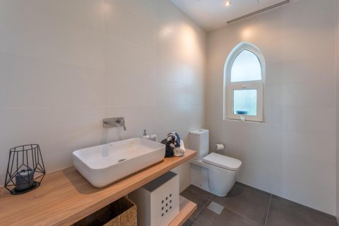 Villa de 5 chambres à Dubai Sports City, UAE No. 101585 10