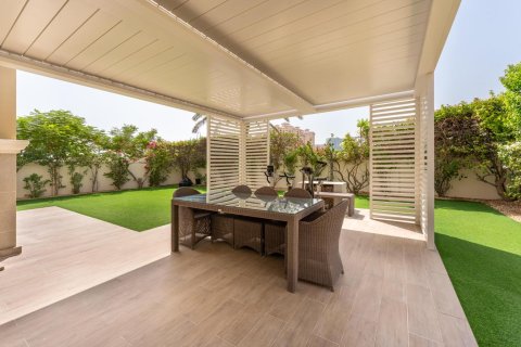 Villa de 5 chambres à Dubai Sports City, UAE No. 101585 20