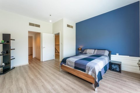 Villa de 5 chambres à Dubai Sports City, UAE No. 101585 15