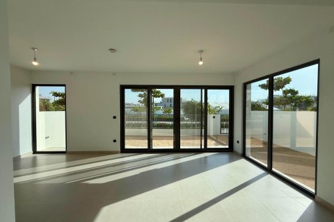 Villa de 4 dormitorios en Aura, UAE No. 101584 2