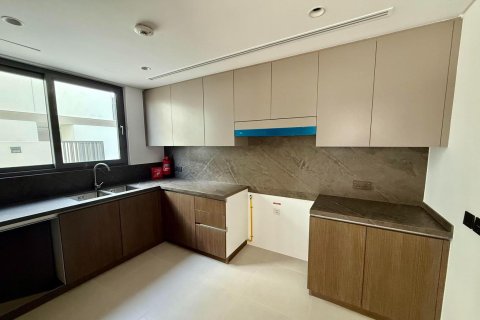 Villa de 4 dormitorios en Aura, UAE No. 101584 8