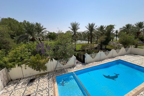 5 bedrooms Villa in Doha, Qatar No. 57892 2